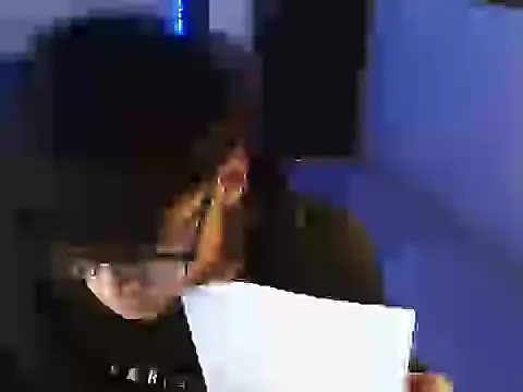 Snapshot of Mr_yisuzz chatting on 06/10/26, 11:31 Mr yisuzz online show from 06/10/26, 11:31