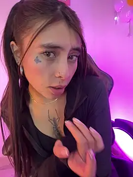 Snapshot of -Macarron- chatting on 07/01/26, 02:13 -Macarron- online show from 07/01/26, 02:13