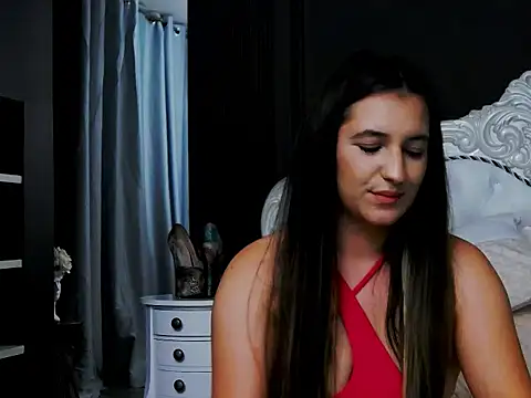 Snapshot of JasmineStafford chatting on 06/26/26, 10:03 JasmineStafford online show from 06/26/26, 10:03