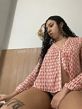 Snapshot of Sereia_camgirl chatting on 06/23/26, 06:06 Sereia camgirl online show from 06/23/26, 06:06
