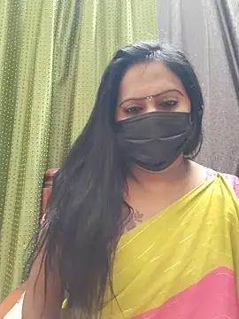 Snapshot of Meera_mia chatting on 06/11/26, 10:41 Meera mia online show from 06/11/26, 10:41