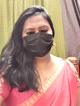 Snapshot of Meera_mia chatting on 07/01/26, 07:13 Meera mia online show from 07/01/26, 07:13