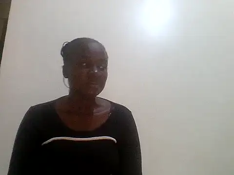 Snapshot of Ebonylouisa chatting on 07/17/26, 06:13 Ebonylouisa online show from 07/17/26, 06:13