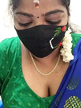 Snapshot of Sindhu-31 chatting on 06/30/26, 05:41 Sindhu-31 online show from 06/30/26, 05:41