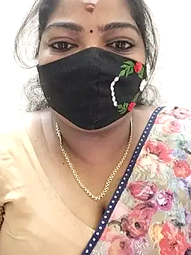 Snapshot of Sindhu-31 chatting on 07/07/26, 05:43 Sindhu-31 online show from 07/07/26, 05:43