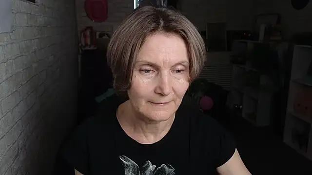 Snapshot of Mabel_Magic chatting on 06/02/26, 06:04 Mabel Magic online show from 06/02/26, 06:04