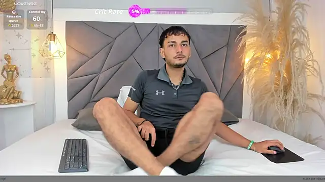 Snapshot of LiamBlake_ chatting on 07/04/26, 05:46 LiamBlake online show from 07/04/26, 05:46