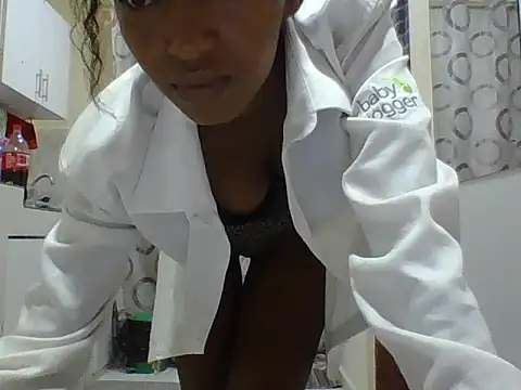 Snapshot of Miss_lavagirl chatting on 06/27/26, 06:51 Miss lavagirl online show from 06/27/26, 06:51