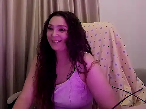 Snapshot of Lola_Creolla chatting on 05/26/26, 02:57 Lola Creolla online show from 05/26/26, 02:57