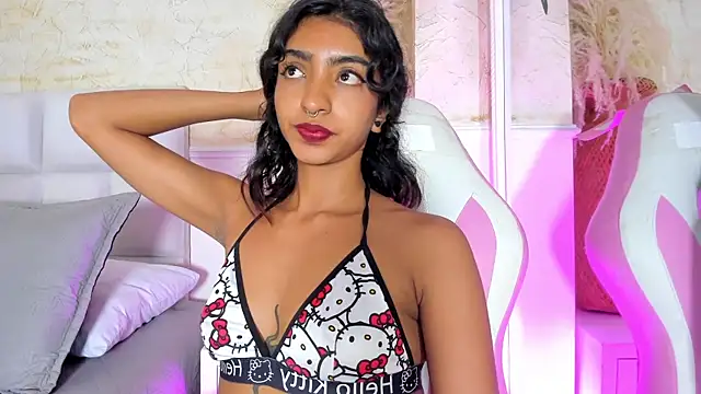 HottieVeroo  online show from 07/21/26, 01:19