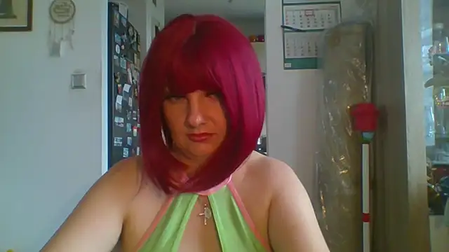 Snapshot of MeganFlirt chatting on 07/03/26, 09:37 MeganFlirt online show from 07/03/26, 09:37