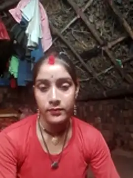 Snapshot of Hot-Shalu11 chatting on 06/06/26, 05:39 Hot-Shalu11 online show from 06/06/26, 05:39
