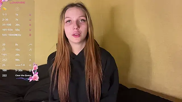 xXMelanieseXx online show from 06/14/26, 04:42