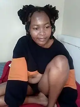 Snapshot of GoddessReen chatting on 07/07/26, 06:47 GoddessReen online show from 07/07/26, 06:47