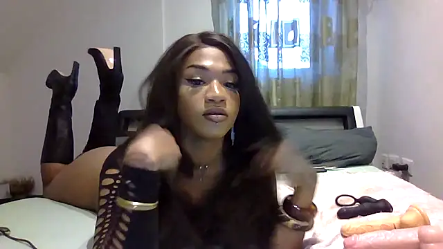 Snapshot of Loren4a chatting on 07/02/26, 07:31 Loren4a online show from 07/02/26, 07:31