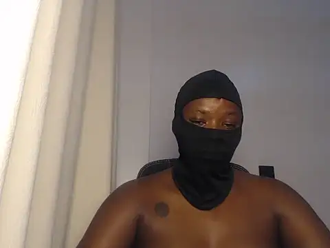 Snapshot of Ebony_heat chatting on 06/01/26, 05:47 Ebony heat online show from 06/01/26, 05:47