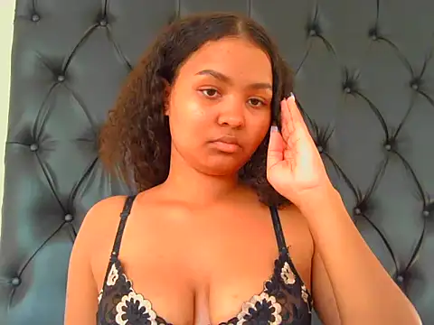 indianaphrodite1 online show from 06/02/26, 06:37