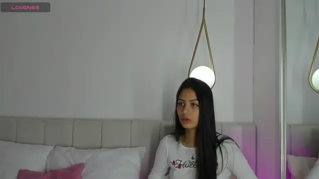 Gaby Moonn online show from 06/10/26, 04:01