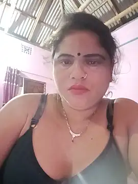 Snapshot of Maya_Vabi chatting on 07/08/26, 03:05 Maya Vabi online show from 07/08/26, 03:05