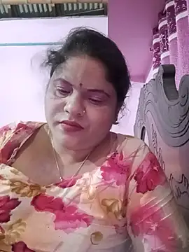 Snapshot of Maya_Vabi chatting on 07/28/26, 02:05 Maya Vabi online show from 07/28/26, 02:05