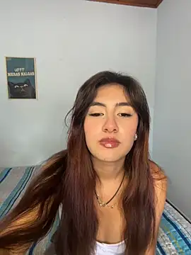 Snapshot of velariasoft_ chatting on 07/24/26, 06:28 velariasoft online show from 07/24/26, 06:28