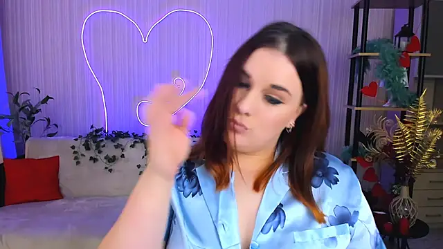 OliviaTwens online show from 06/01/26, 08:27