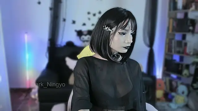Snapshot of Dark_ningyo1 chatting on 06/14/26, 01:25 Dark ningyo1 online show from 06/14/26, 01:25
