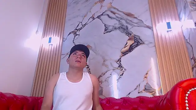 Felipe Rey online show from 05/27/26, 07:44