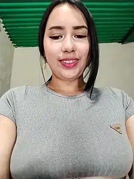 Snapshot of shantall_cute chatting on 05/31/26, 06:42 shantall cute online show from 05/31/26, 06:42