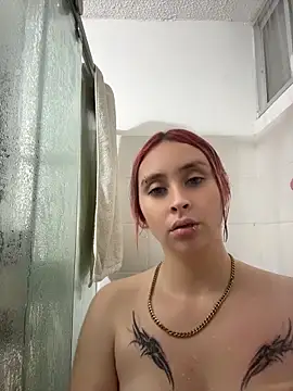 Snapshot of Sophia_LuxxX chatting on 06/07/26, 01:54 Sophia LuxxX online show from 06/07/26, 01:54