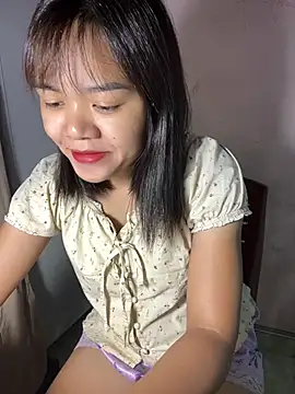 Snapshot of Ari_baby9 chatting on 06/28/26, 10:05 Ari baby9 online show from 06/28/26, 10:05