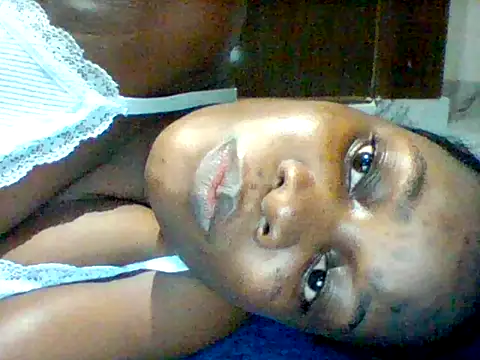 Snapshot of zainaxxxxx chatting on 06/17/26, 09:05 zainaxxxxx online show from 06/17/26, 09:05