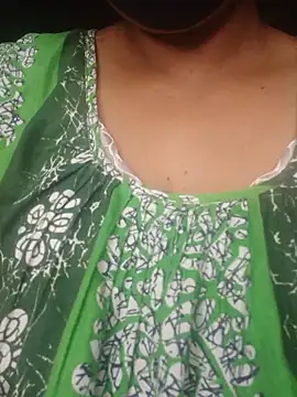 Snapshot of riyadebnath56789 chatting on 06/14/26, 11:23 riyadebnath56789 online show from 06/14/26, 11:23