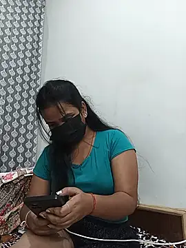 Snapshot of Riya_hot8 chatting on 07/09/26, 08:29 Riya hot8 online show from 07/09/26, 08:29