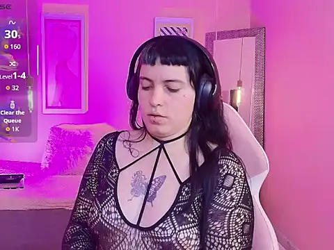 Snapshot of _sofia_smth_xx chatting on 07/16/26, 01:22 sofia smth xx online show from 07/16/26, 01:22