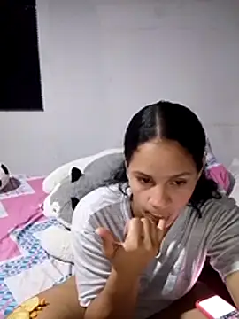 Snapshot of Cielo_777_ chatting on 07/18/26, 02:49 Cielo 777 online show from 07/18/26, 02:49