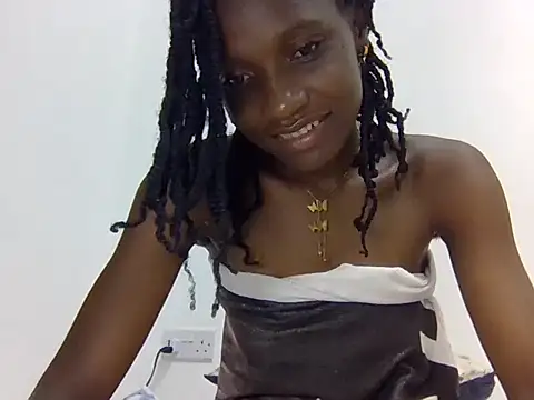 Snapshot of Sexxy_petite1 chatting on 06/28/26, 04:40 Sexxy petite1 online show from 06/28/26, 04:40