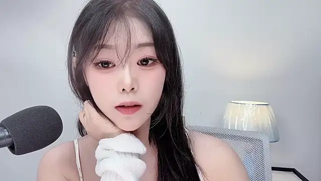 Snapshot of smalldaiwang chatting on 06/25/26, 05:12 smalldaiwang online show from 06/25/26, 05:12