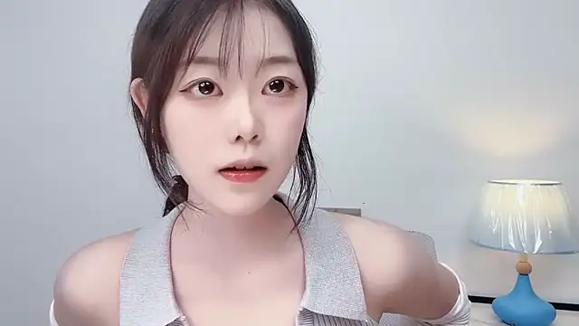 Snapshot of smalldaiwang chatting on 07/15/26, 02:50 smalldaiwang online show from 07/15/26, 02:50