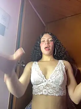 Juliana pink18 online show from 06/18/26, 04:46