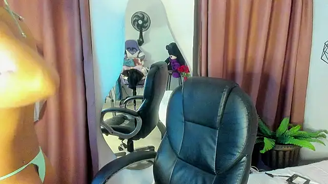 Snapshot of miafox__ chatting on 07/02/26, 03:17 miafox online show from 07/02/26, 03:17