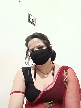 Snapshot of Karishma_bhabi3 chatting on 06/17/26, 07:48 Karishma bhabi3 online show from 06/17/26, 07:48
