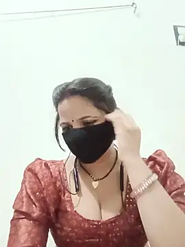 Snapshot of Karishma_bhabi3 chatting on 07/16/26, 06:47 Karishma bhabi3 online show from 07/16/26, 06:47