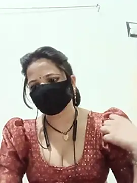 Snapshot of Karishma_bhabi3 chatting on 07/18/26, 05:06 Karishma bhabi3 online show from 07/18/26, 05:06
