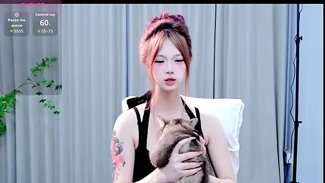 Snapshot of qing-gugu chatting on 06/23/26, 07:50 qing-gugu online show from 06/23/26, 07:50