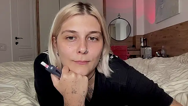 Ella Bloom online show from 07/10/26, 06:21