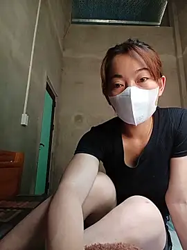 Snapshot of -Trinina- chatting on 06/14/26, 05:20 -Trinina- online show from 06/14/26, 05:20