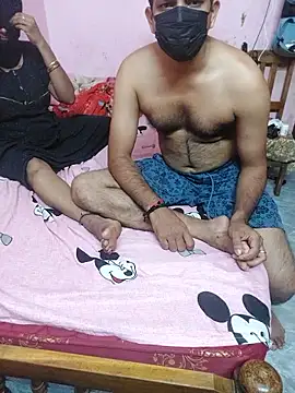 Snapshot of mallu_bindhu chatting on 06/19/26, 06:34 mallu bindhu online show from 06/19/26, 06:34