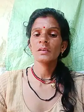 Snapshot of Cut_umang74 chatting on 06/24/26, 10:03 Cut umang74 online show from 06/24/26, 10:03