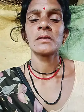 Snapshot of Cut_umang74 chatting on 07/16/26, 08:53 Cut umang74 online show from 07/16/26, 08:53